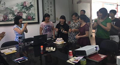 宝桃公司8月《太上感应篇》学习分享会暨员工生日会活动